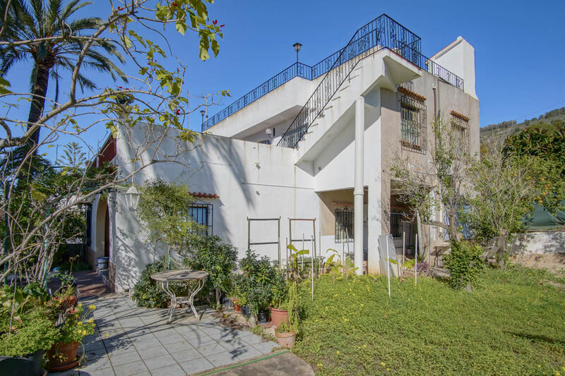 7 Schlafzimmer Villa zu verkaufen