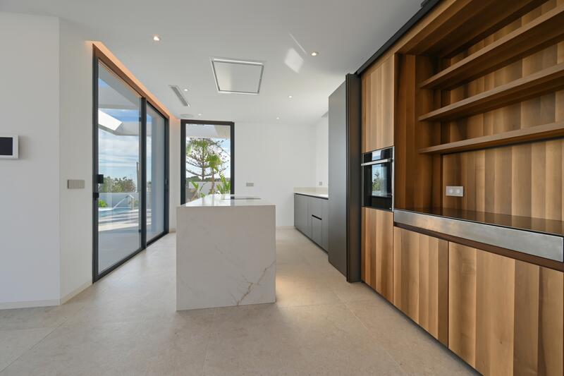 4 Cuarto Villa en venta