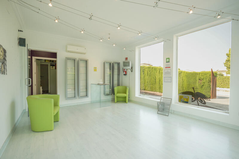 4 Schlafzimmer Villa zu verkaufen