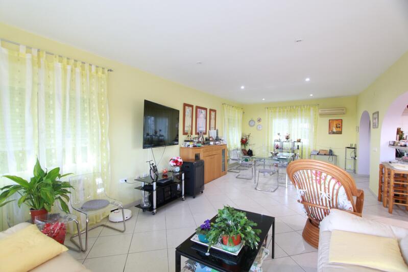 4 bedroom Villa for sale