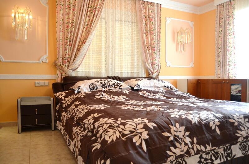 5 soverom Villa til salgs