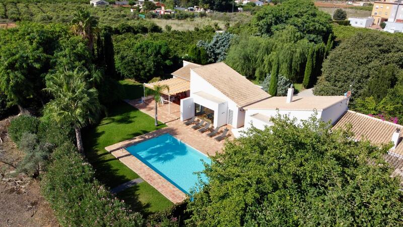 Villa til salg i Denia, Alicante