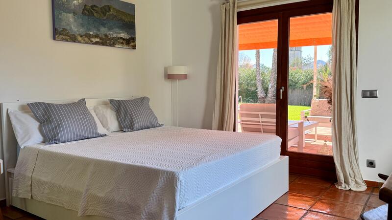 5 Schlafzimmer Villa zu verkaufen 5 Schlafzimmer Villa zu verkaufen