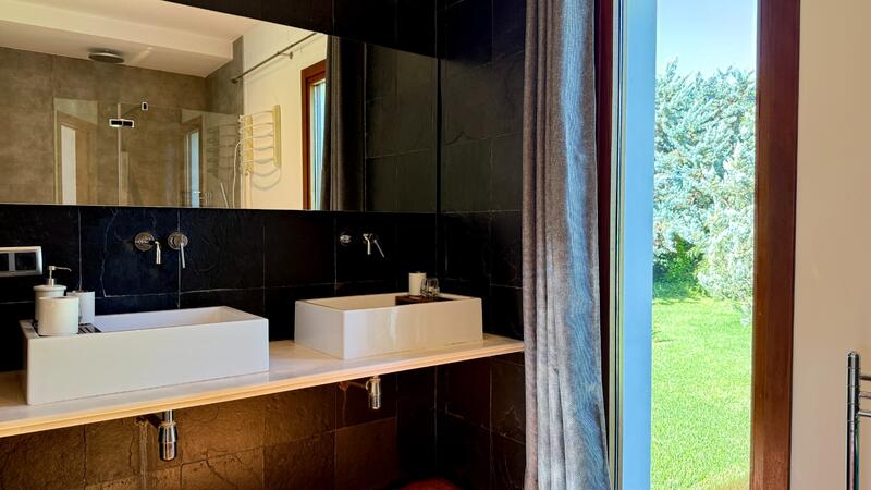 5 Schlafzimmer Villa zu verkaufen 5 Schlafzimmer Villa zu verkaufen