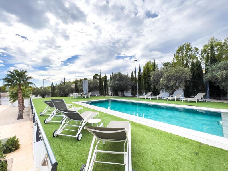 5 soverom Villa til salgs