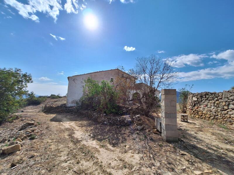 5 bedroom Country House for sale 5 bedroom Country House for sale