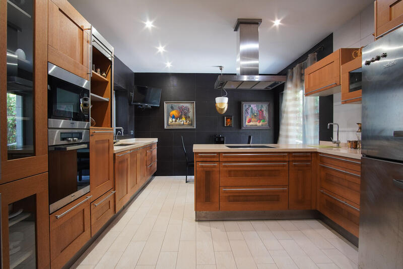 6 bedroom Villa for sale