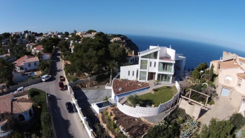 5 bedroom Villa for sale