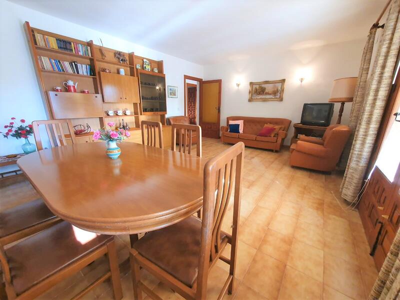 4 bedroom Villa for sale