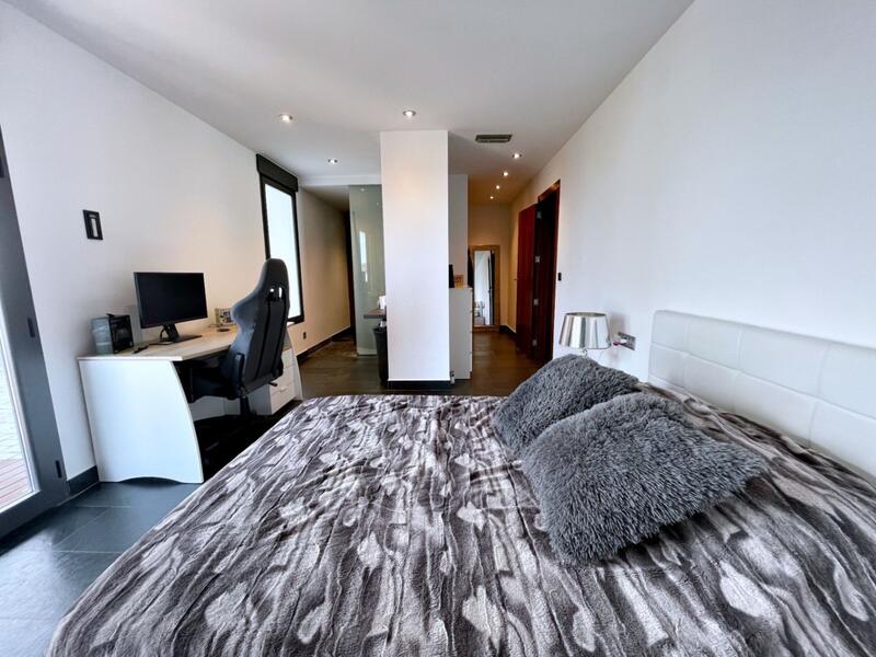 4 Schlafzimmer Villa zu verkaufen