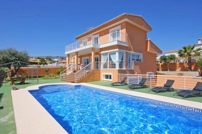 Villa for sale in Calpe, Alicante