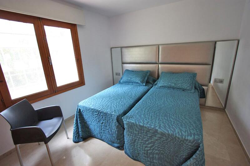 8 bedroom Villa for sale