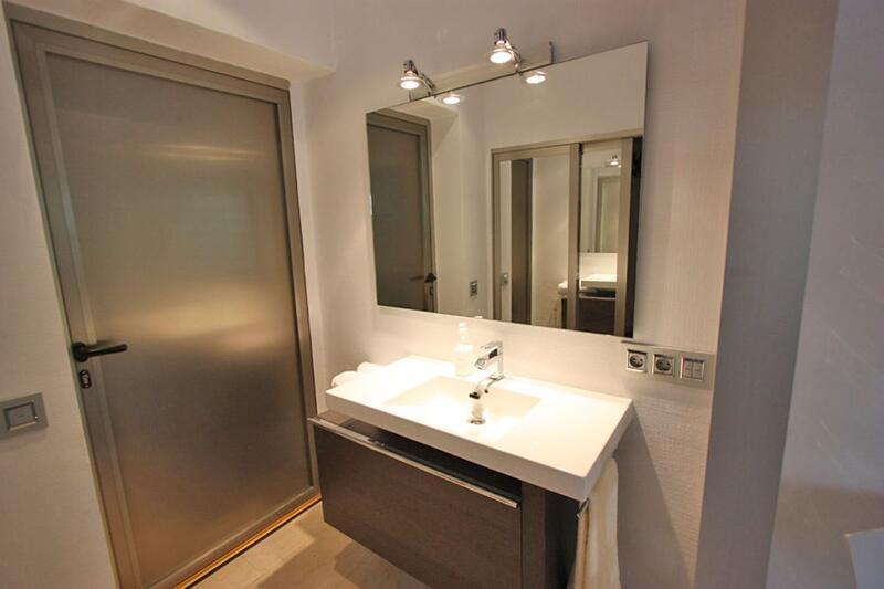 8 bedroom Villa for sale