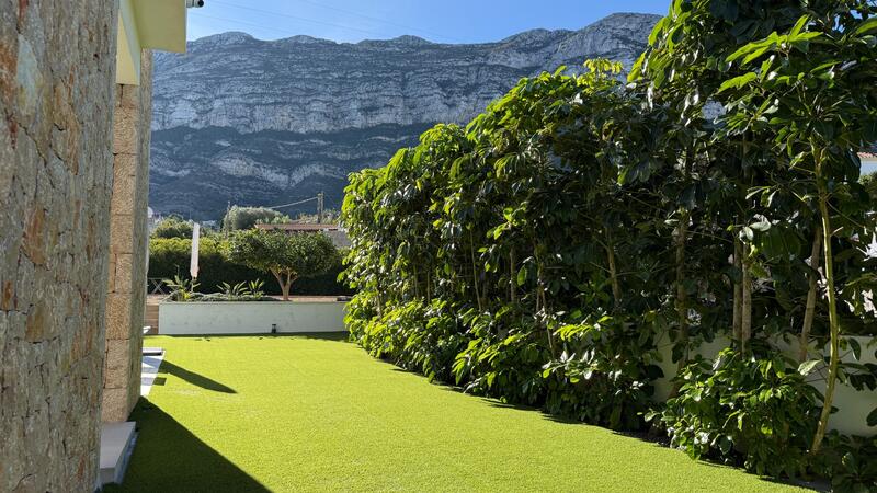 4 bedroom Villa for sale