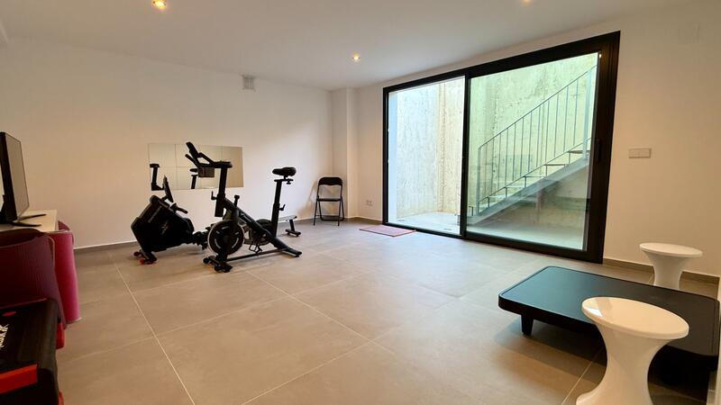 4 bedroom Villa for sale