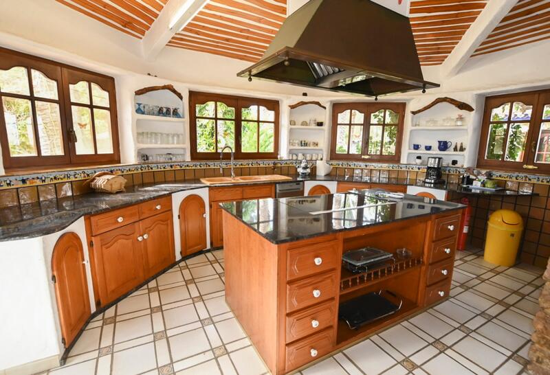 4 bedroom Commercial Property for sale 4 bedroom Commercial Property for sale