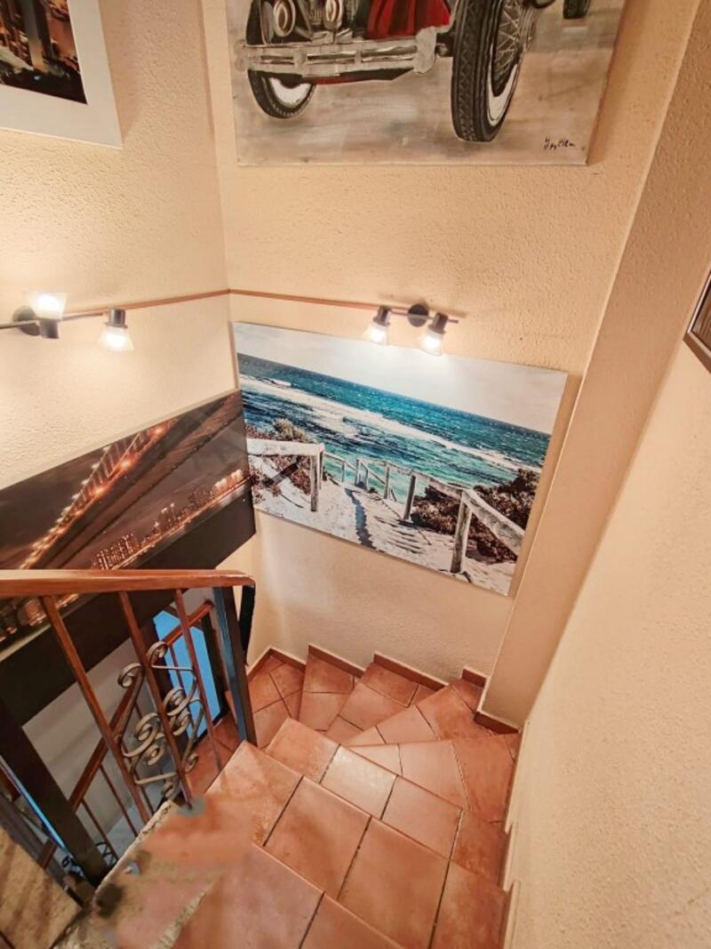 2 Schlafzimmer Duplex zu verkaufen