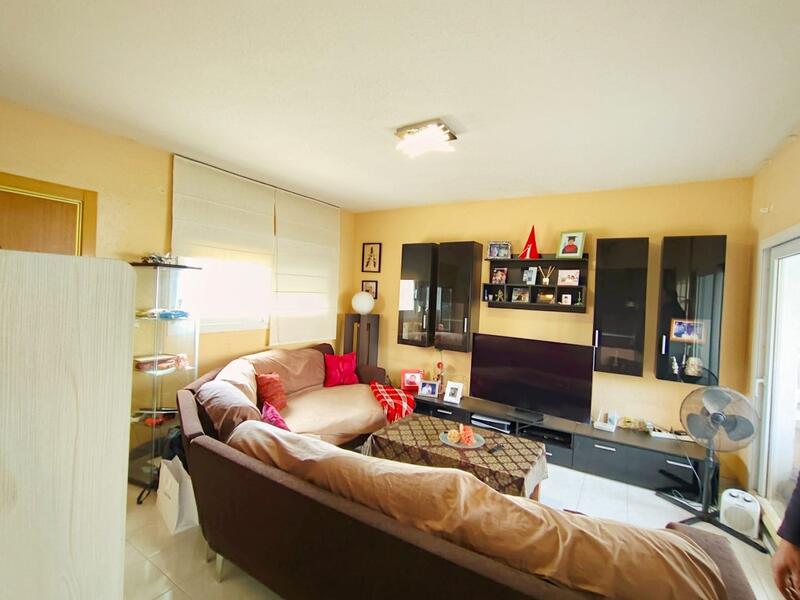 2 Schlafzimmer Duplex zu verkaufen