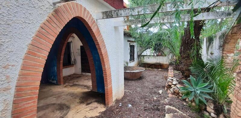 12 soverom Villa til salgs