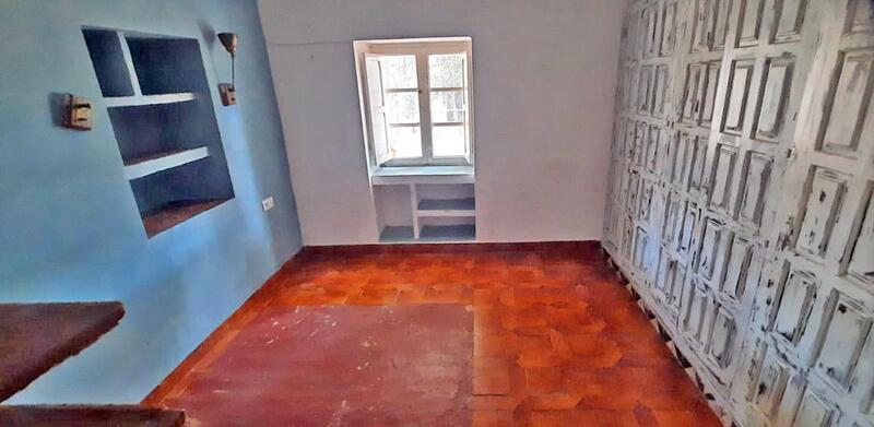 12 soverom Villa til salgs