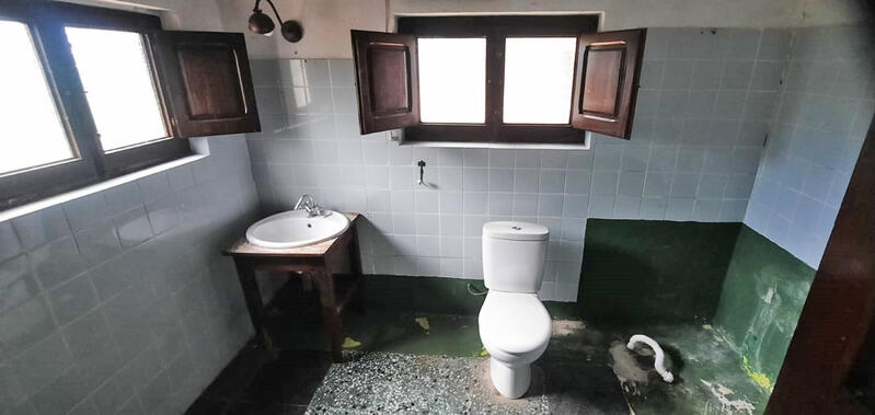 12 soverom Villa til salgs