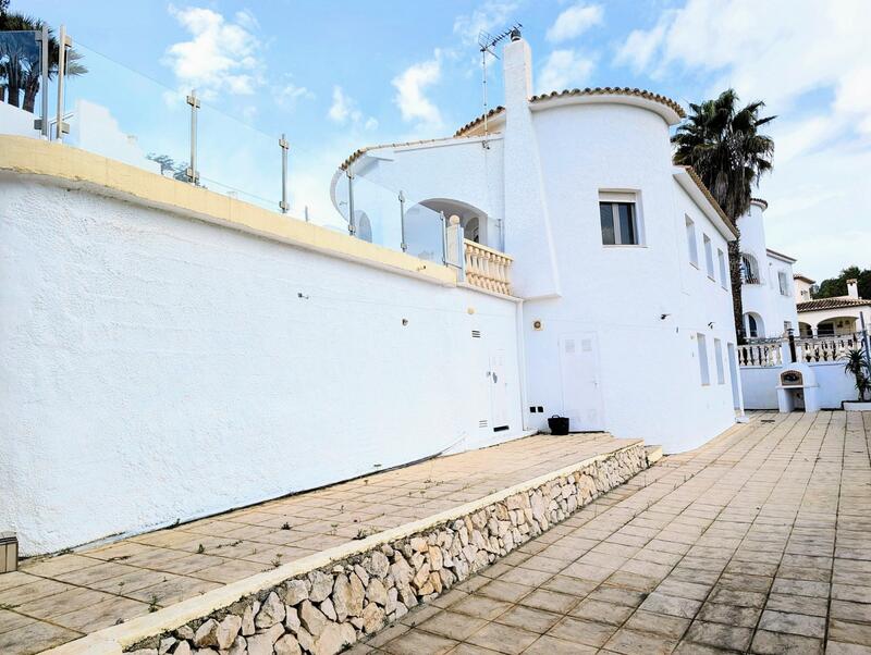 4 slaapkamer Villa Te koop