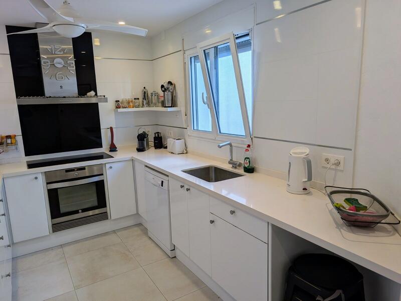 4 slaapkamer Villa Te koop