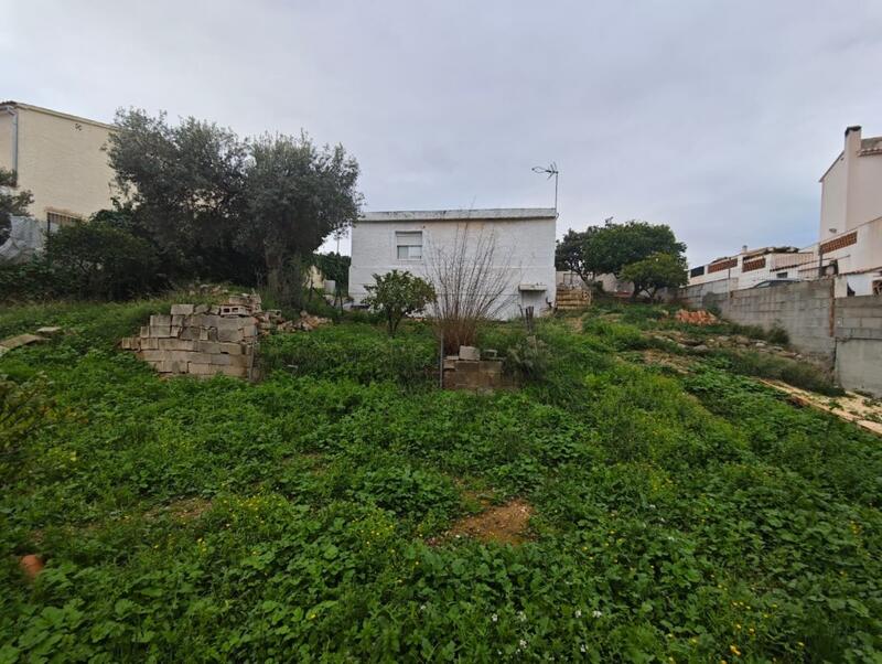 3 bedroom Country House for sale 3 bedroom Country House for sale