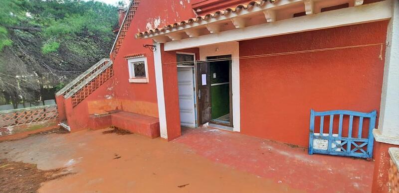 12 soverom Villa til salgs