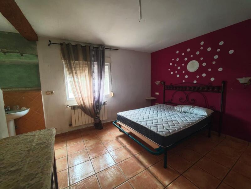 3 Schlafzimmer Landhaus zu verkaufen