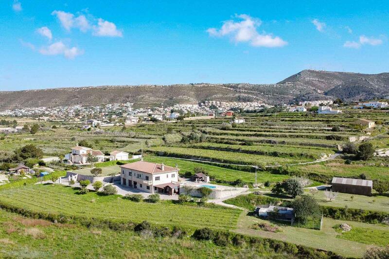 Villa en venta en Benitachell, Alicante