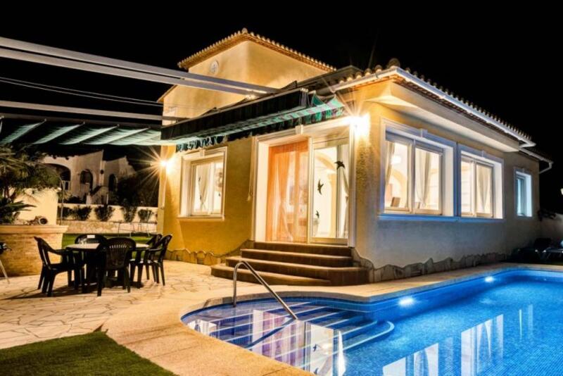 3 chambre Villa à vendre 3 chambre Villa à vendre