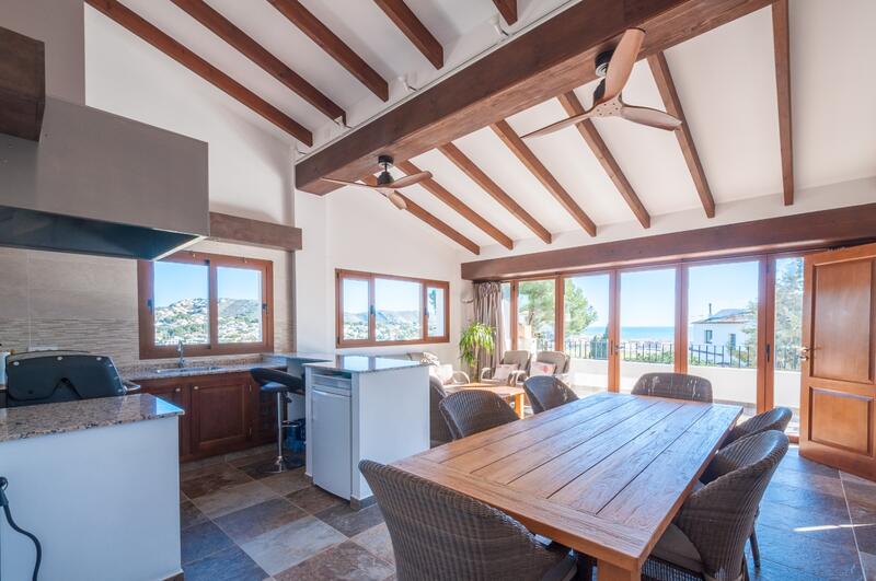 4 Schlafzimmer Villa zu verkaufen