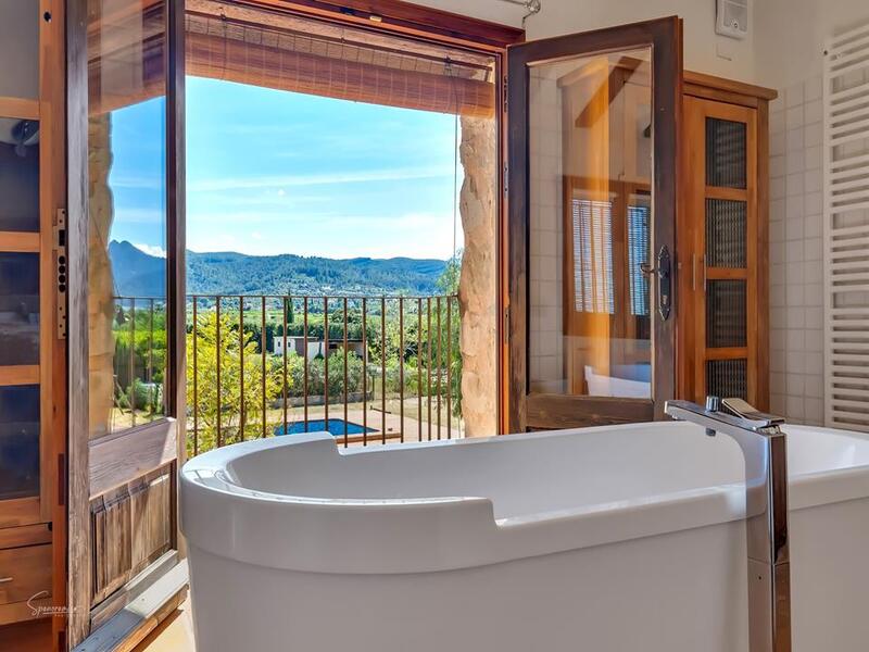 5 bedroom Villa for sale