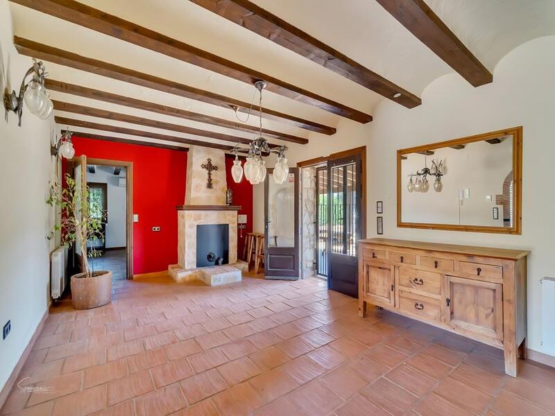 5 bedroom Villa for sale