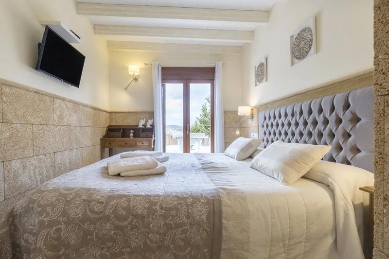 12 bedroom Villa for sale