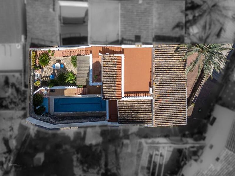 3 bedroom Townhouse for sale