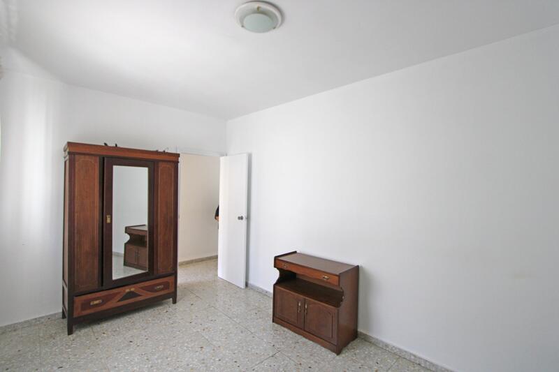 3 спальная комната вилла продается