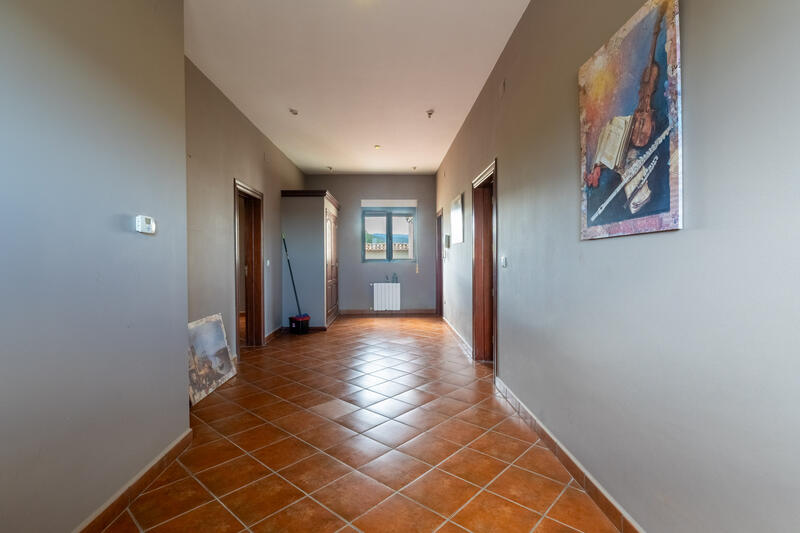 5 bedroom Villa for sale