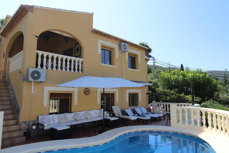 Villa til salg i Orba, Alicante