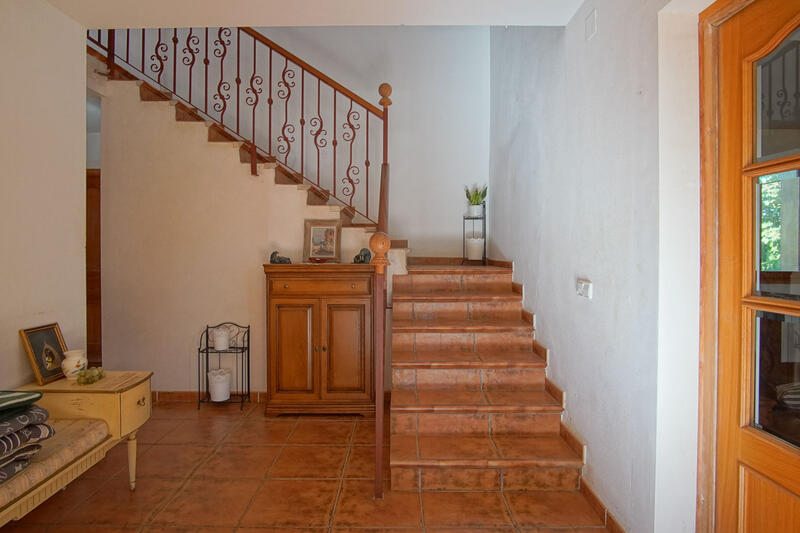 6 Cuarto Villa en venta