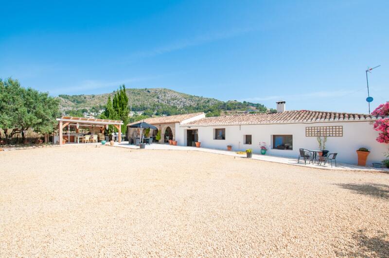 4 Cuarto Casa de Campo en venta