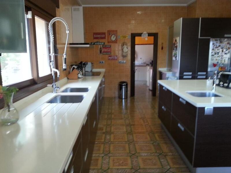 4 Cuarto Villa en venta
