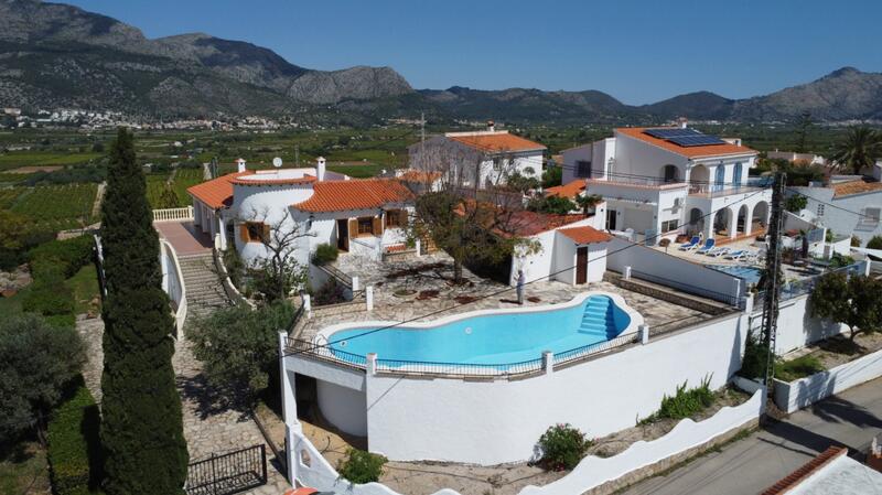 Villa for sale in Orba, Alicante