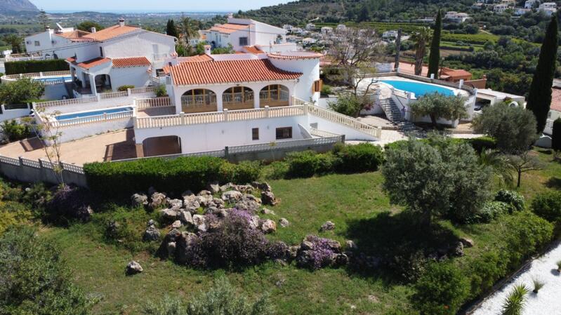 6 soverom Villa til salgs