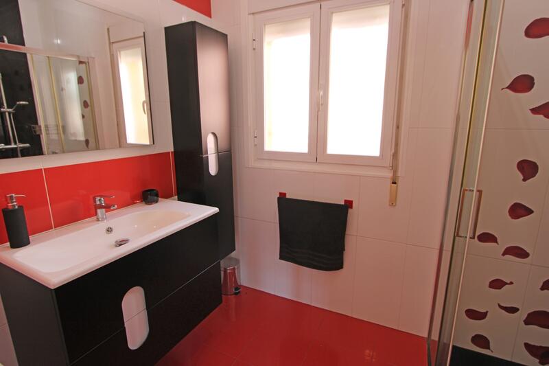 5 soverom Villa til salgs 5 soverom Villa til salgs