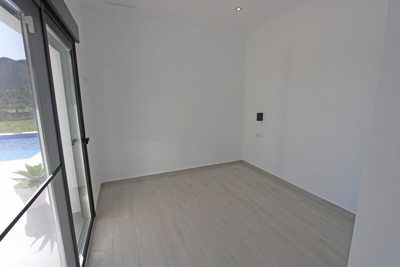 3 sovrum Villa till salu