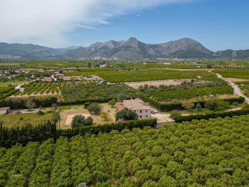 5 bedroom Villa for sale