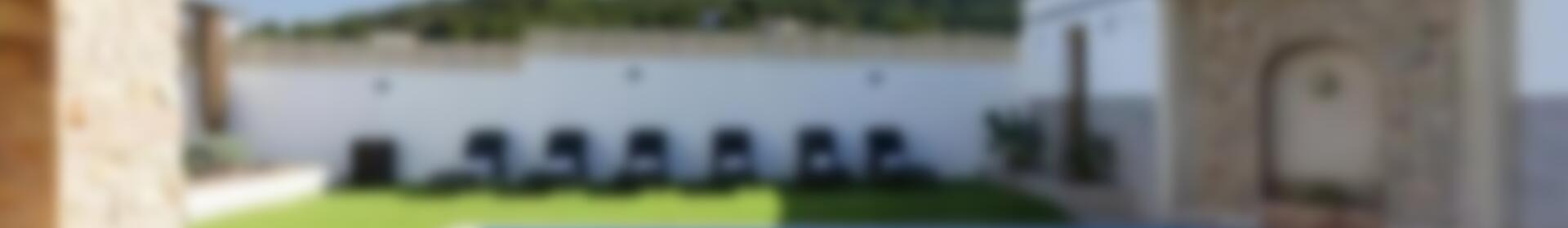 12 soveværelse Villa til salg