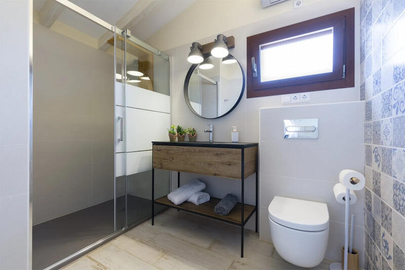 12 soveværelse Villa til salg